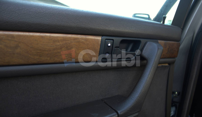 BMW Rad 7 730 i