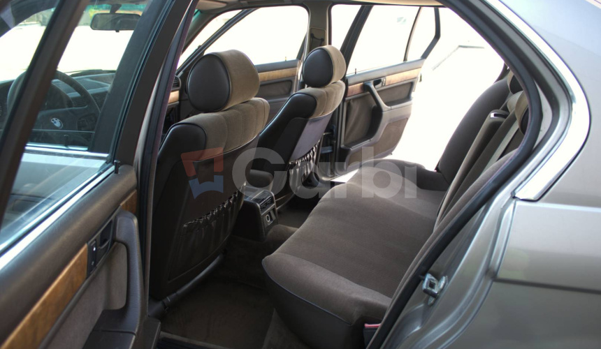 BMW Rad 7 730 i