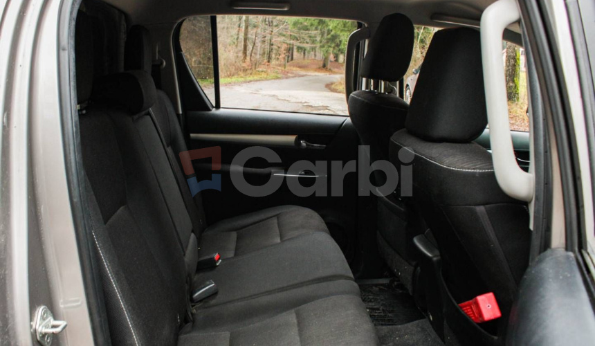 Toyota Hilux DC 2.4 I D-4D Live