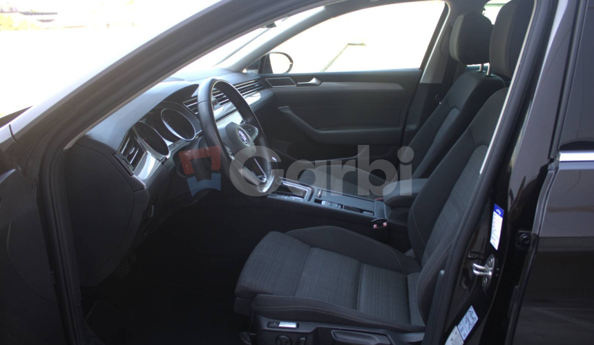 Volkswagen Passat Variant 2.0 TDI EVO Business DSG