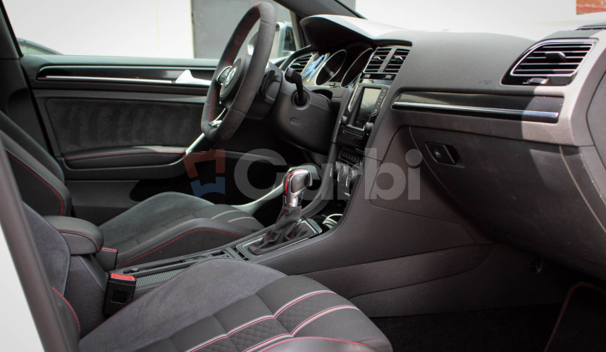 Volkswagen Golf GTI CLUBSPORT DSG7 BMT