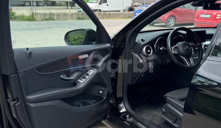 Mercedes-Benz GLC 200 4MATIC A/T MHEV 145 kW AMG Line