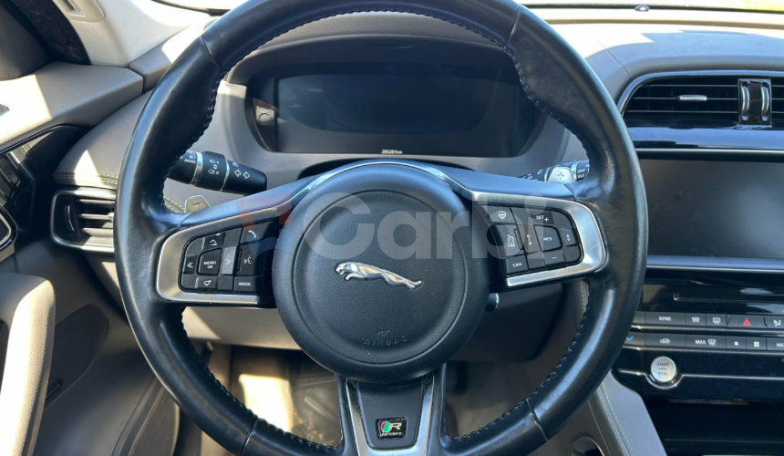 Jaguar F-Pace 2.0D I4 240k R-Sport AWD A/T