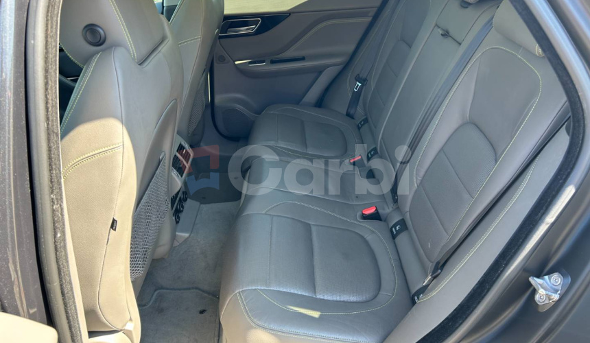 Jaguar F-Pace 2.0D I4 240k R-Sport AWD A/T