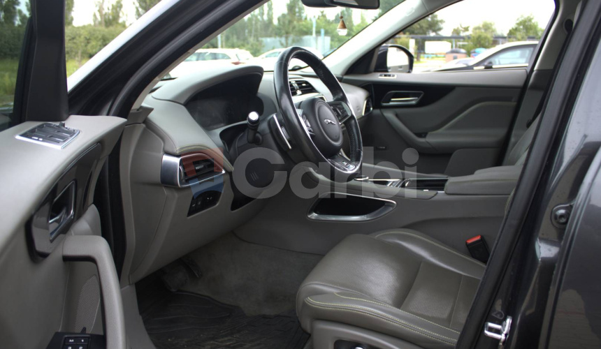 Jaguar F-Pace 2.0D I4 240k R-Sport AWD A/T