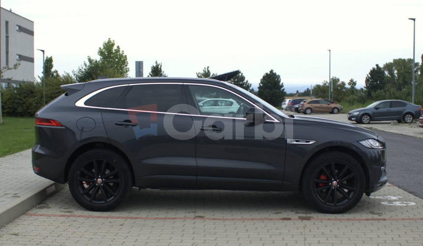 Jaguar F-Pace 2.0D I4 240k R-Sport AWD A/T