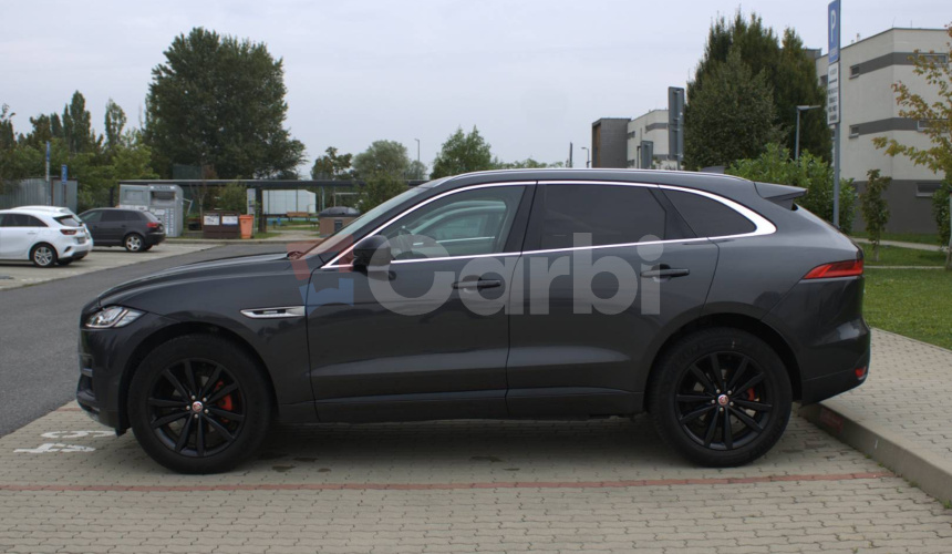 Jaguar F-Pace 2.0D I4 240k R-Sport AWD A/T