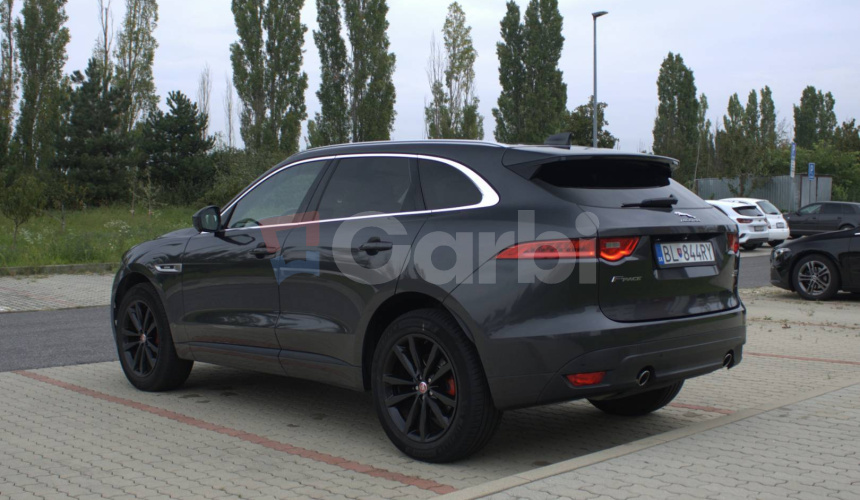 Jaguar F-Pace 2.0D I4 240k R-Sport AWD A/T