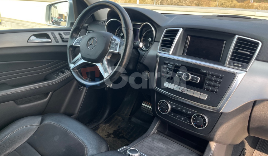 Mercedes-Benz ML 350 BLUETEC 4MATIC