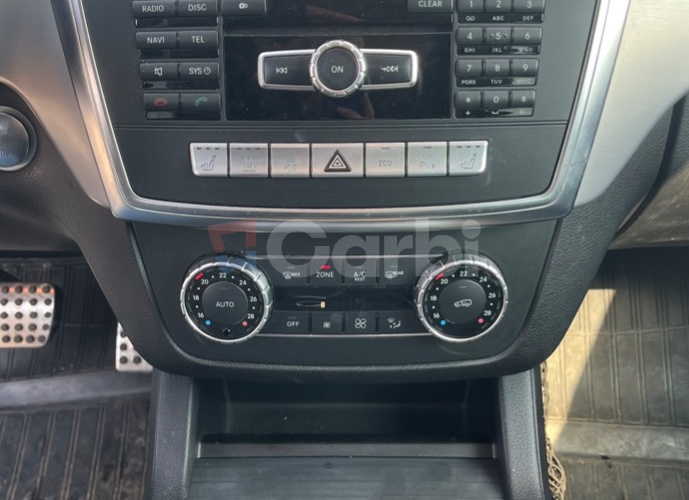 Mercedes-Benz ML 350 BLUETEC 4MATIC