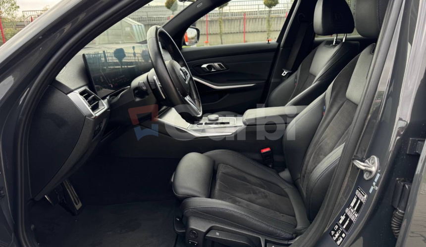 BMW Rad 3 Touring 320d mHEV xDrive A/T