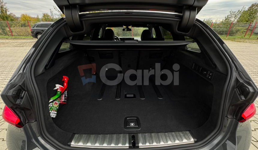 BMW Rad 3 Touring 320d mHEV xDrive A/T