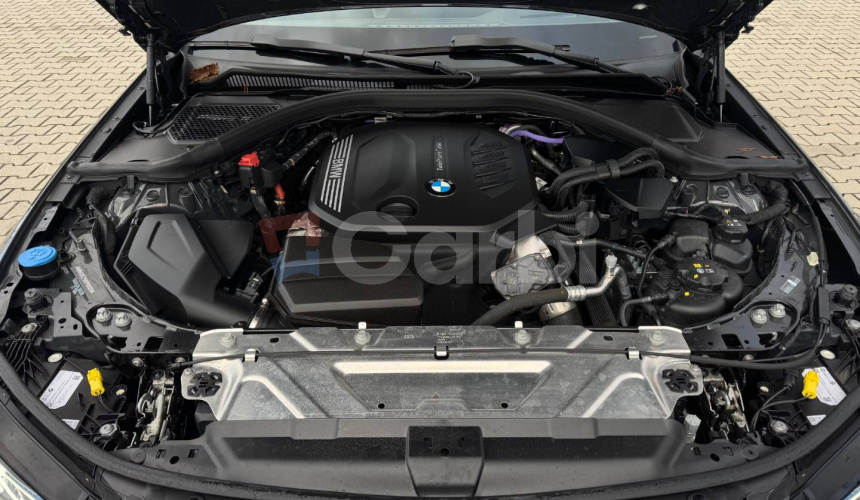 BMW Rad 3 Touring 320d mHEV xDrive A/T