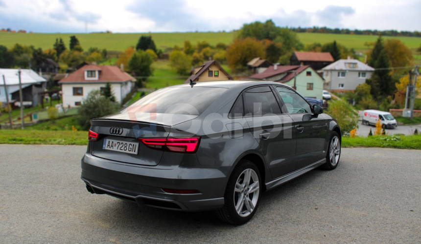 Audi A3 35 2.0 TDI S line S tronic