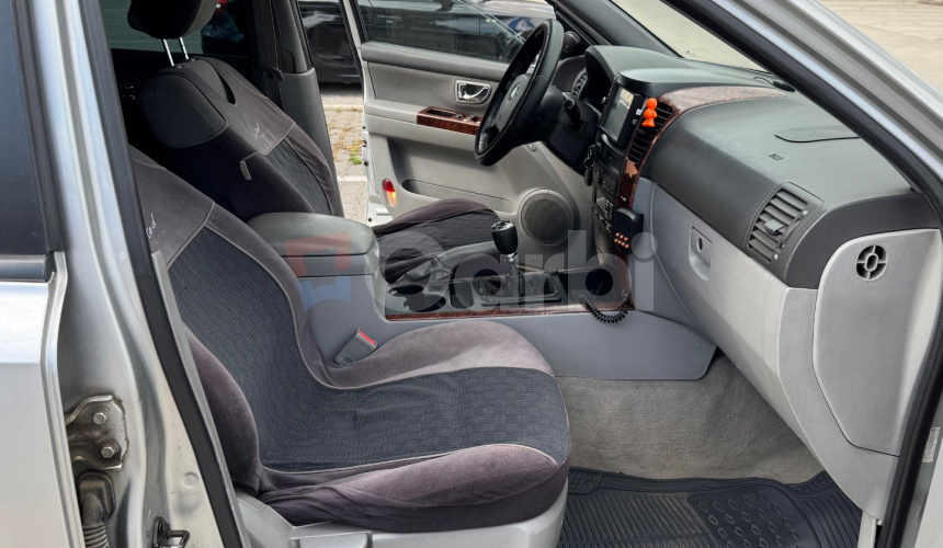 KIA Sorento 2.5 103kW 4x4