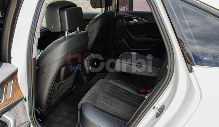 Audi A6 3.0 TDI 160kW quattro S tronic, Strešné okno, S-line