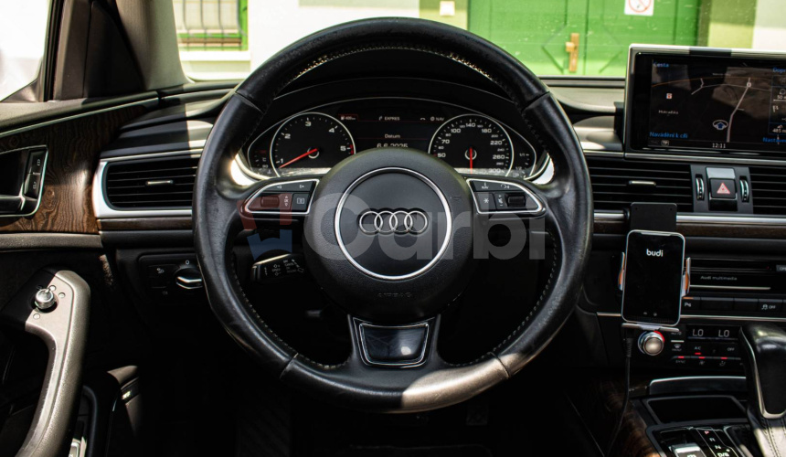 Audi A6 3.0 TDI 160kW quattro S tronic, Strešné okno, S-line
