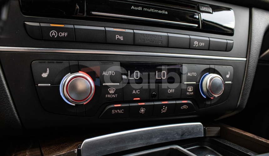 Audi A6 3.0 TDI 160kW quattro S tronic, Strešné okno, S-line