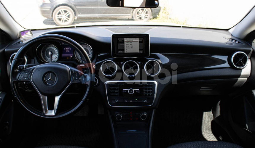 Mercedes-Benz CLA Kupé 200 URBAN A/T