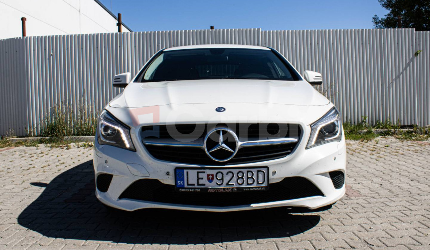Mercedes-Benz CLA Kupé 200 URBAN A/T