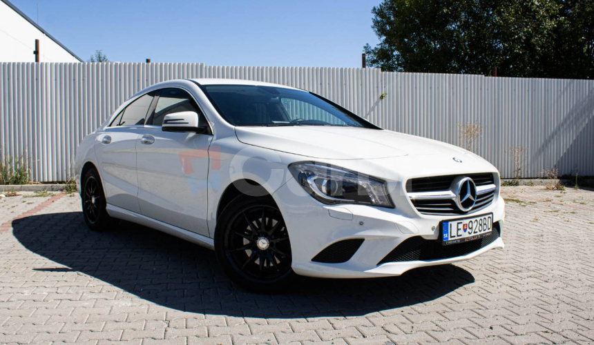 Mercedes-Benz CLA Kupé 200 URBAN A/T