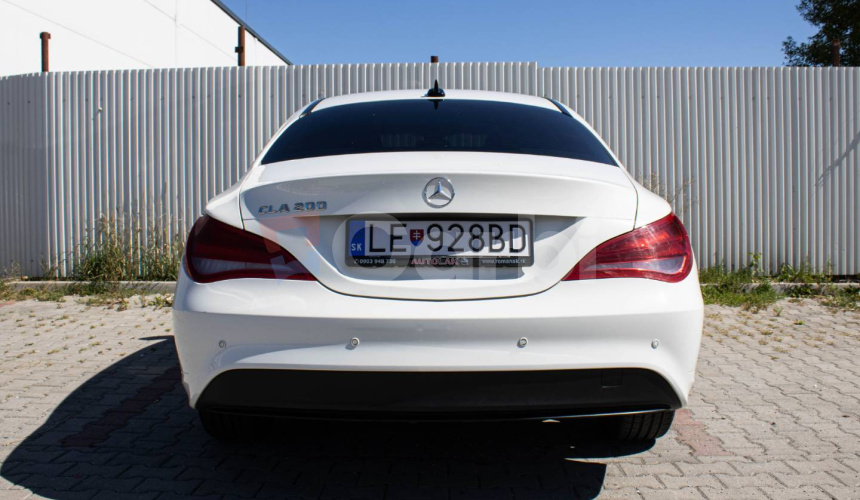 Mercedes-Benz CLA Kupé 200 URBAN A/T