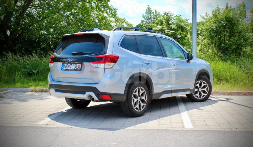 Subaru Forester 2,0i-MHEV Pure