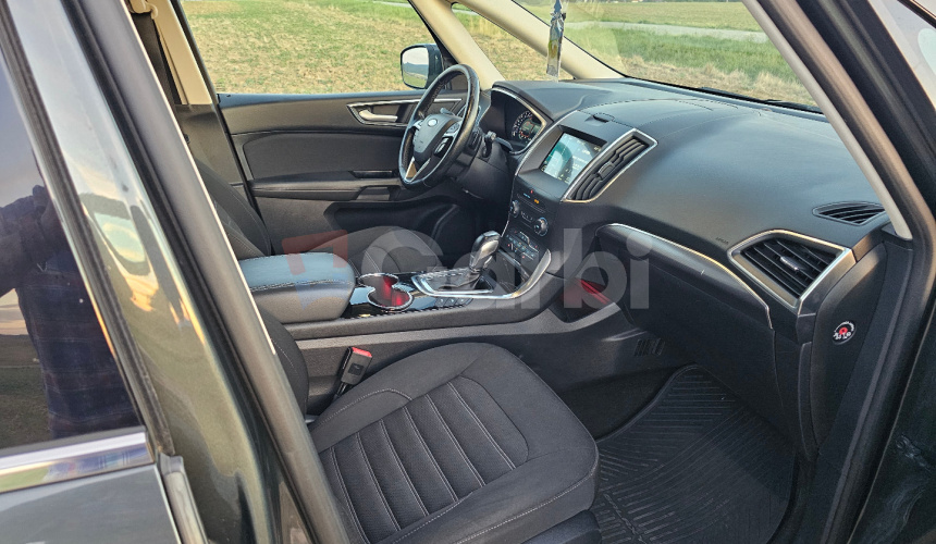 Ford Galaxy Titanium Space Edition