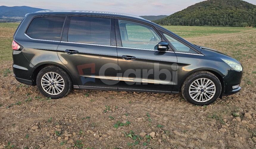 Ford Galaxy Titanium Space Edition