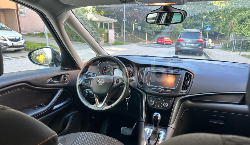 Opel Zafira Tourer