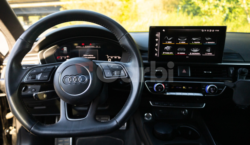 Audi A4 Avant 40 2.0 TDI quattro S tronic