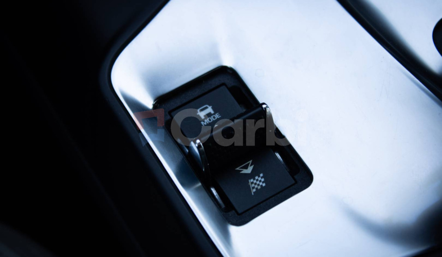 Jaguar E-Pace 2.0 I4 180k S AWD A/T, Slovenské, 360°, Virtual Cockpit, čierny strop