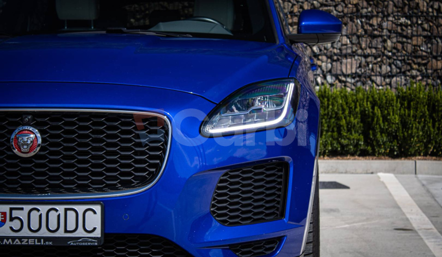 Jaguar E-Pace 2.0 I4 180k S AWD A/T, Slovenské, 360°, Virtual Cockpit, čierny strop