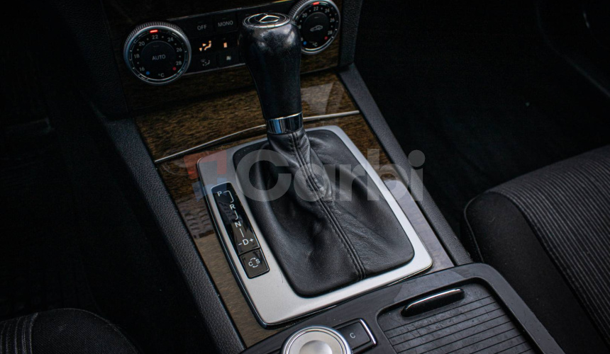 Mercedes-Benz C trieda Sedan 220 CDI Automat, bez hrdze, pôvodný lak