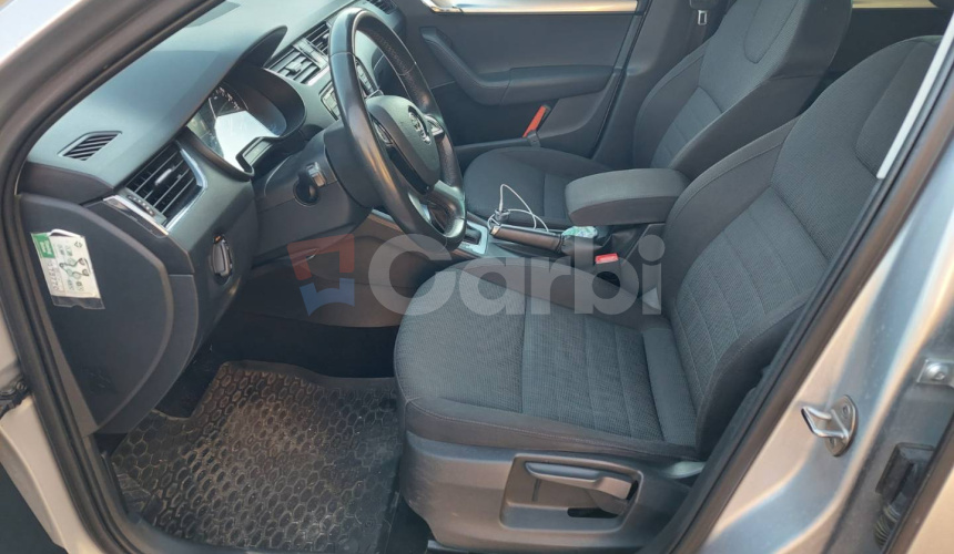 Škoda Octavia Combi 1.6 TDI Elegance DSG