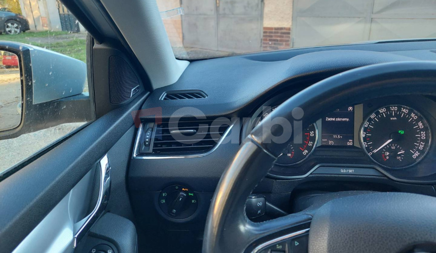 Škoda Octavia Combi 1.6 TDI Elegance DSG