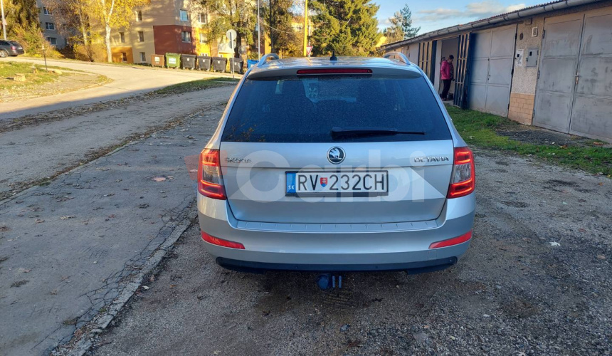 Škoda Octavia Combi 1.6 TDI Elegance DSG