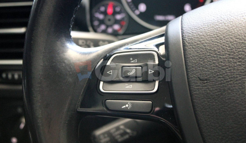 Volkswagen Touareg II 3.0 V6 TDI BMT 4MOTION Mountain