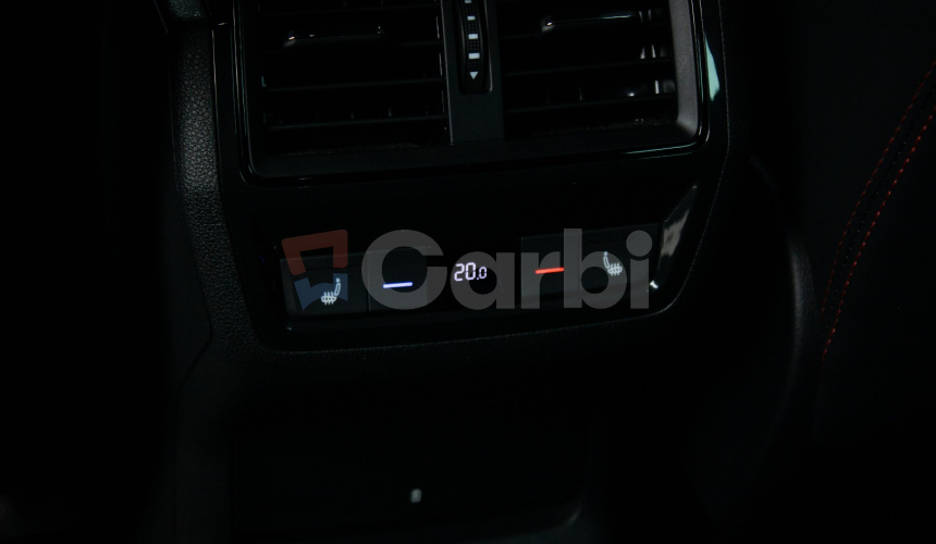 Škoda Kodiaq RS 2.0 TSI 4x4 DSG, 1. majiteľ, slovenské, nelakované, el.ťažné, záruka