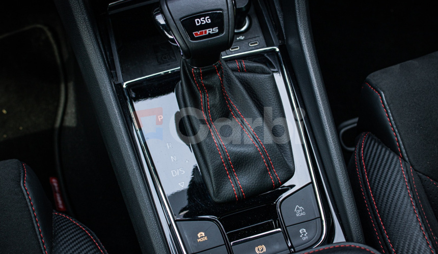 Škoda Kodiaq RS 2.0 TSI 4x4 DSG, 1. majiteľ, slovenské, nelakované, el.ťažné, záruka