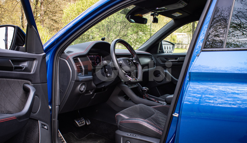 Škoda Kodiaq RS 2.0 TSI 4x4 DSG, 1. majiteľ, slovenské, nelakované, el.ťažné, záruka