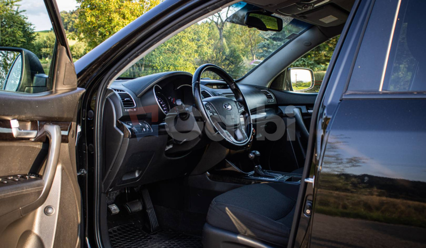 Kia Sorento 2.2 CRDi 4WD Automat, Slovenské, pravidelne servisované, nové turbo