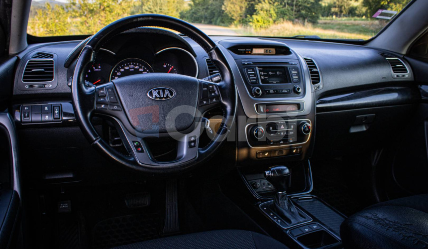 Kia Sorento 2.2 CRDi 4WD Automat, Slovenské, pravidelne servisované, nové turbo