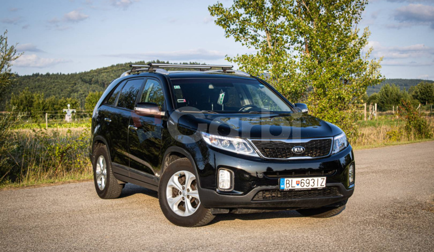 Kia Sorento 2.2 CRDi 4WD Automat, Slovenské, pravidelne servisované, nové turbo