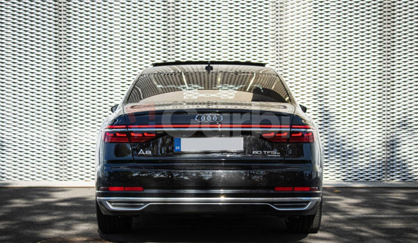 Audi A8 60 TFSI-e V6 a plug-in hybrid quattro tiptronic, nelakované, masáž, pano,webasto