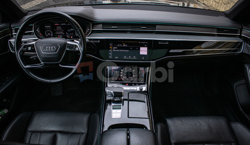 Audi A8 60 TFSI-e V6 a plug-in hybrid quattro tiptronic, nelakované, masáž, pano,webasto