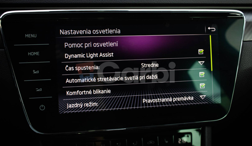 Škoda Superb Combi 1.5 TSI DSG Sportline, Panoráma, Virtual cockpit, Pamäťové sedadlá