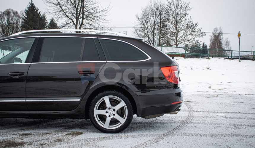 Škoda Superb Combi FL. 2.0 TDI 125 kW L&K DSG 4x4, bez poistnej udalosti, pravidelný servis