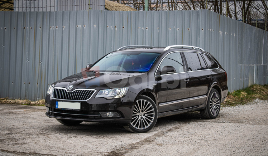 Škoda Superb Combi FL. 2.0 TDI 125 kW L&K DSG 4x4, bez poistnej udalosti, pravidelný servis