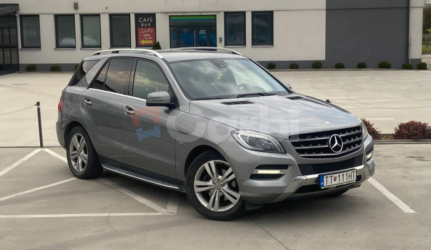 Mercedes-Benz ML 350 BLUETEC 4MATIC A7